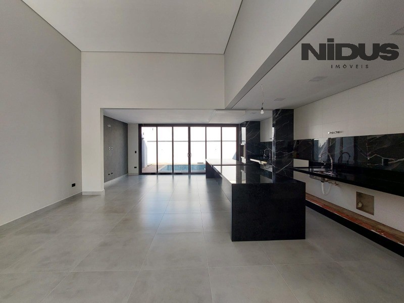 Casa, 3 quartos, 244 m² - Foto 13