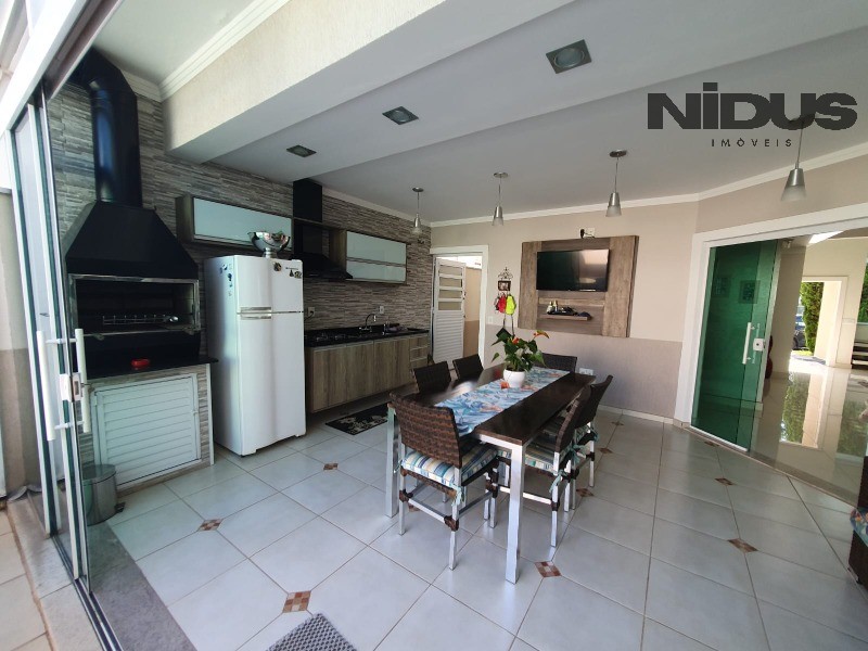 Casa, 3 quartos, 268 m² - Foto 16