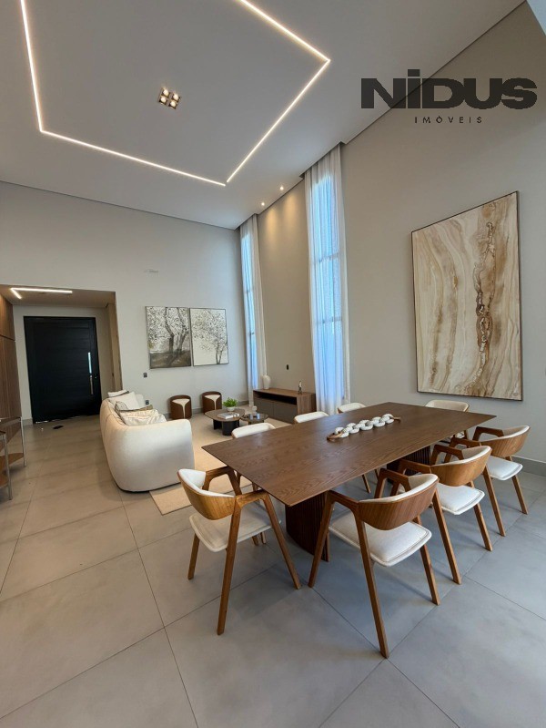 Casa, 3 quartos, 239 m² - Foto 9