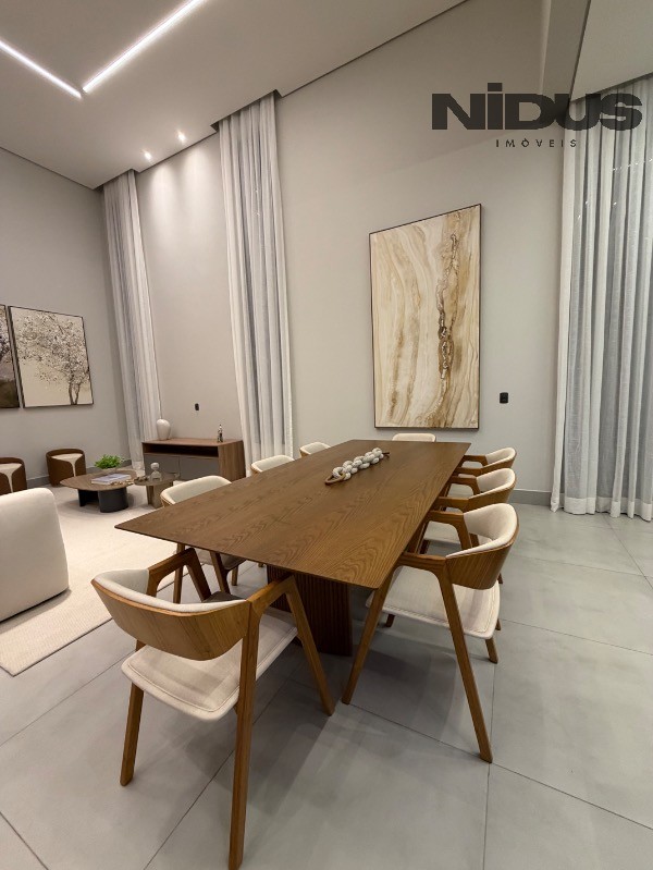 Casa, 3 quartos, 240 m² - Foto 10