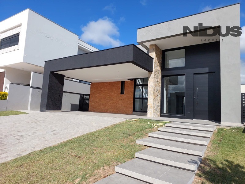 Casa, 3 quartos, 244 m² - Foto 3