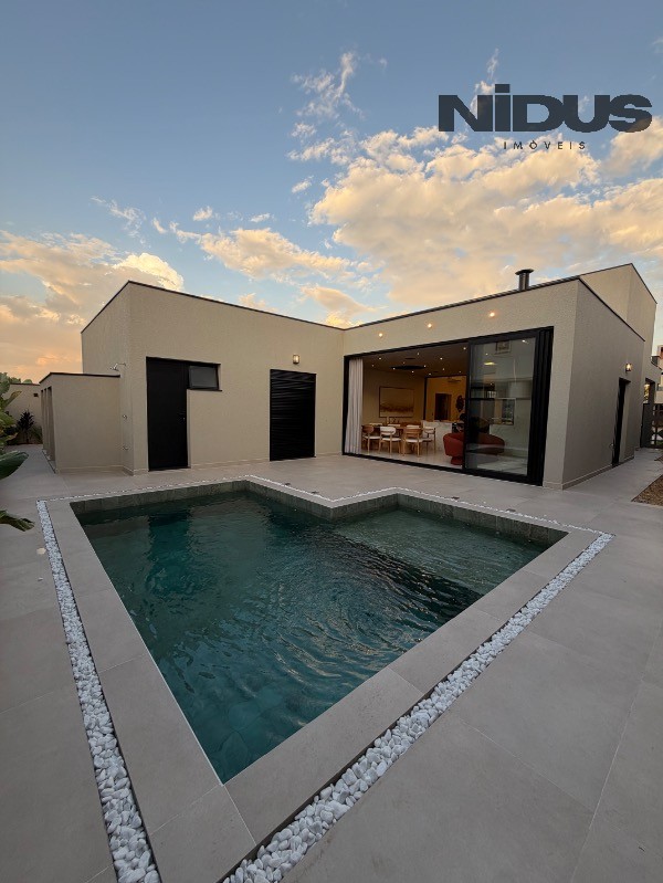 Casa, 4 quartos, 250 m² - Foto 10