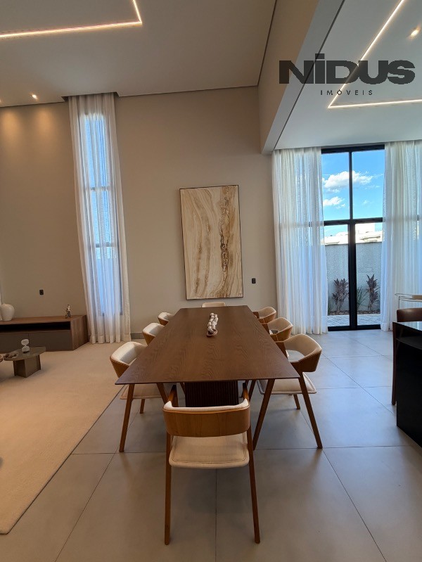 Casa, 3 quartos, 240 m² - Foto 24