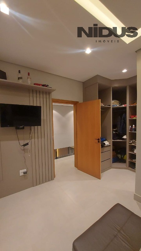 Casa, 3 quartos, 275 m² - Foto 14