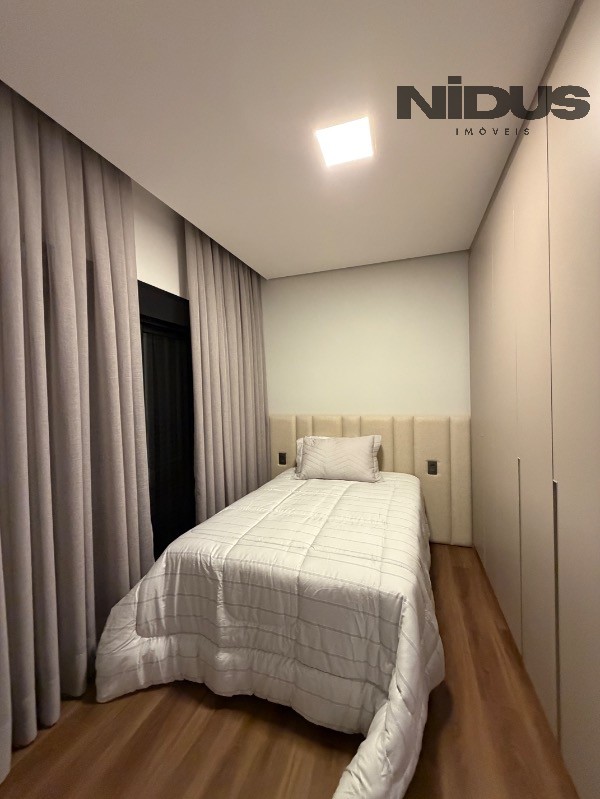 Casa, 4 quartos, 250 m² - Foto 22