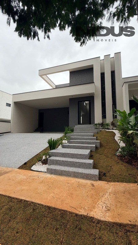 Casa, 3 quartos, 200 m² - Foto 1