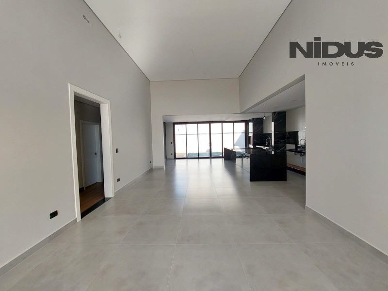 Casa, 3 quartos, 244 m² - Foto 37