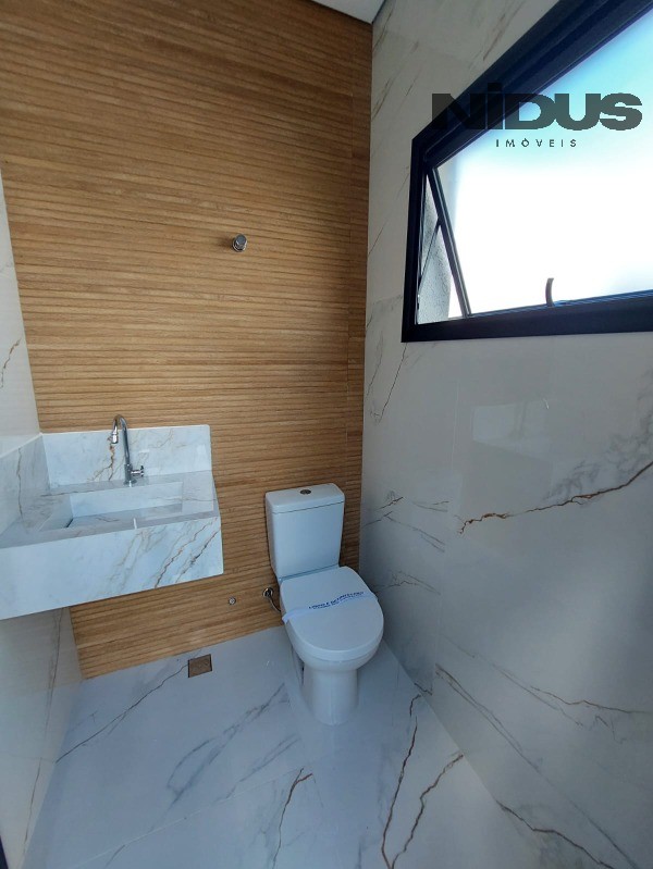 Casa, 3 quartos, 244 m² - Foto 23