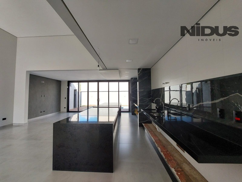 Casa, 3 quartos, 244 m² - Foto 11