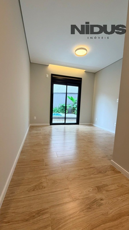 Casa, 3 quartos, 200 m² - Foto 13