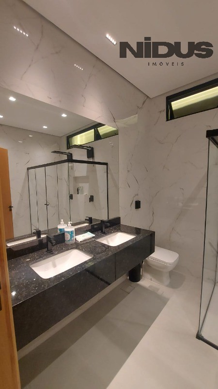 Casa, 3 quartos, 275 m² - Foto 15