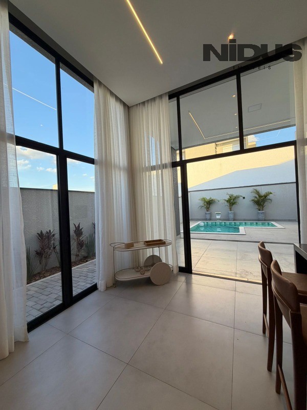 Casa, 3 quartos, 239 m² - Foto 10
