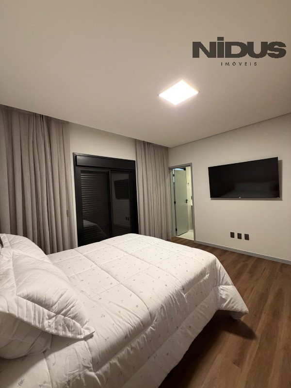 Casa, 4 quartos, 250 m² - Foto 21