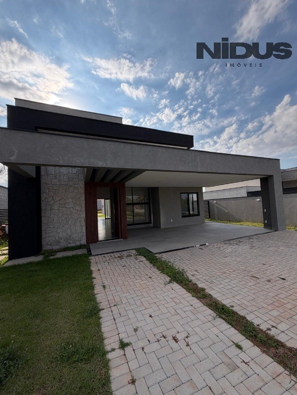 Casa, 4 quartos, 350 m² - Foto 1