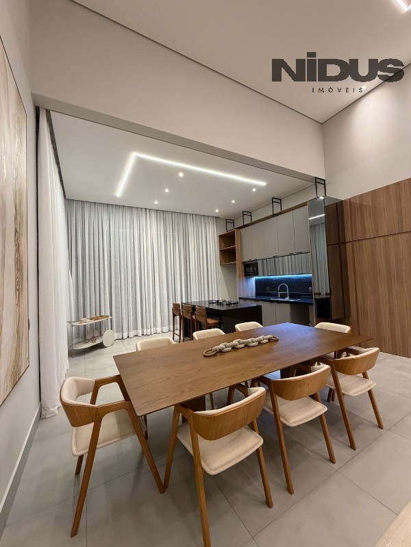 Casa, 3 quartos, 240 m² - Foto 15