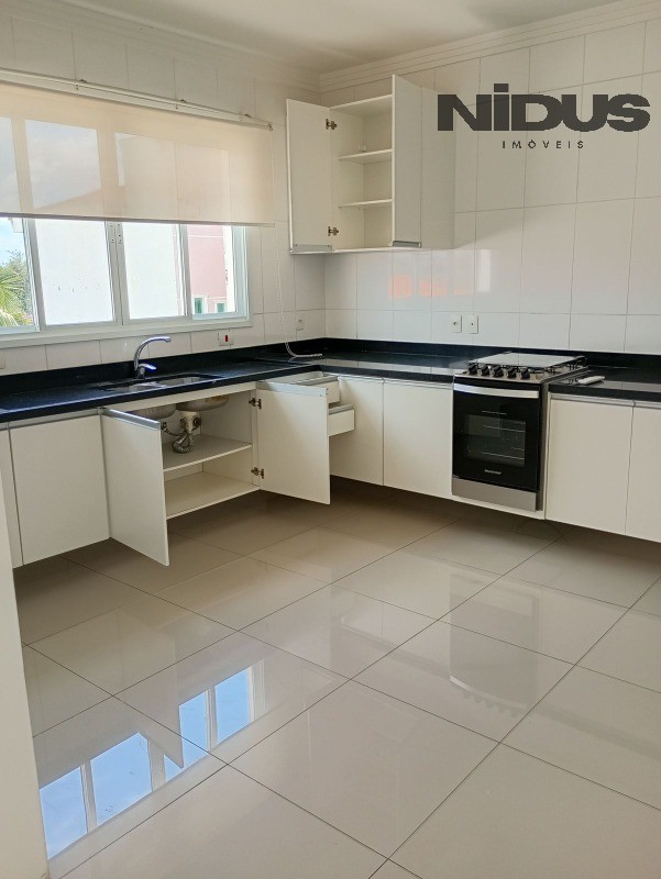Casa, 4 quartos, 270 m² - Foto 4