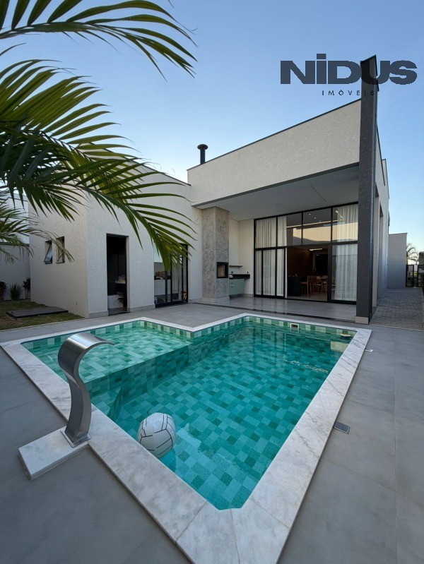 Casa, 3 quartos, 239 m² - Foto 14