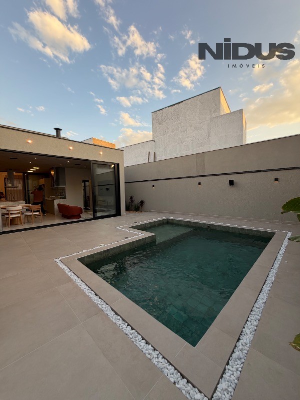 Casa, 4 quartos, 250 m² - Foto 15