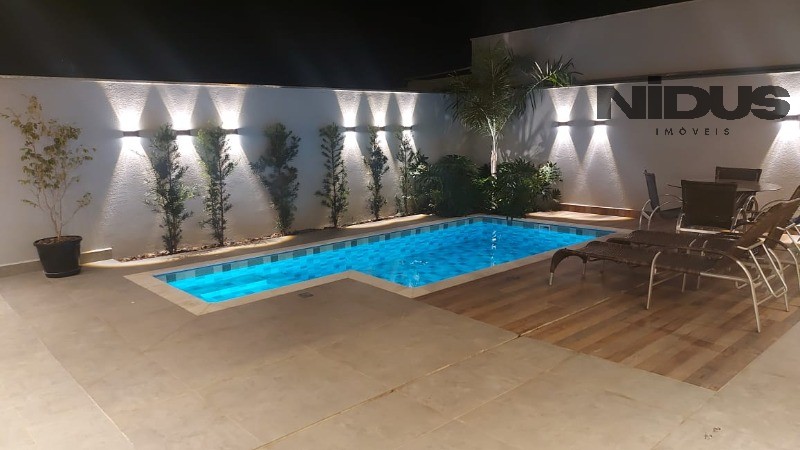 Casa, 3 quartos, 275 m² - Foto 37