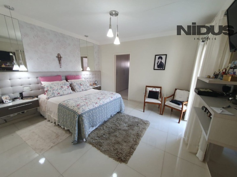 Casa, 3 quartos, 268 m² - Foto 22