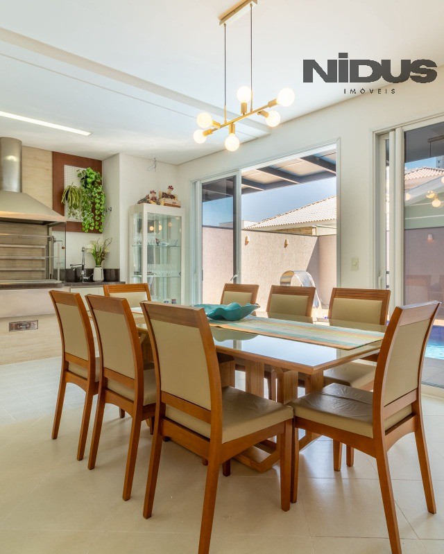 Casa, 3 quartos, 250 m² - Foto 6