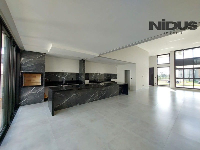 Casa, 3 quartos, 244 m² - Foto 8