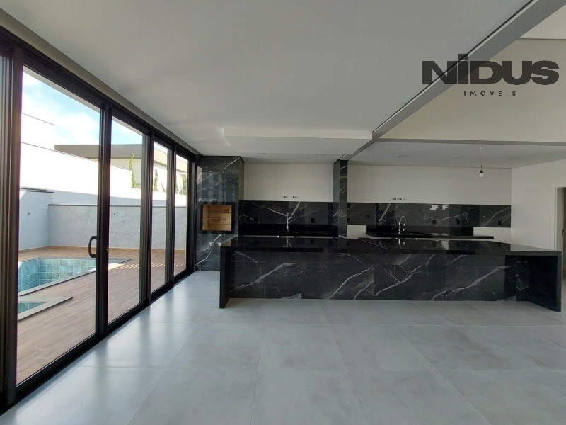 Casa, 3 quartos, 244 m² - Foto 14