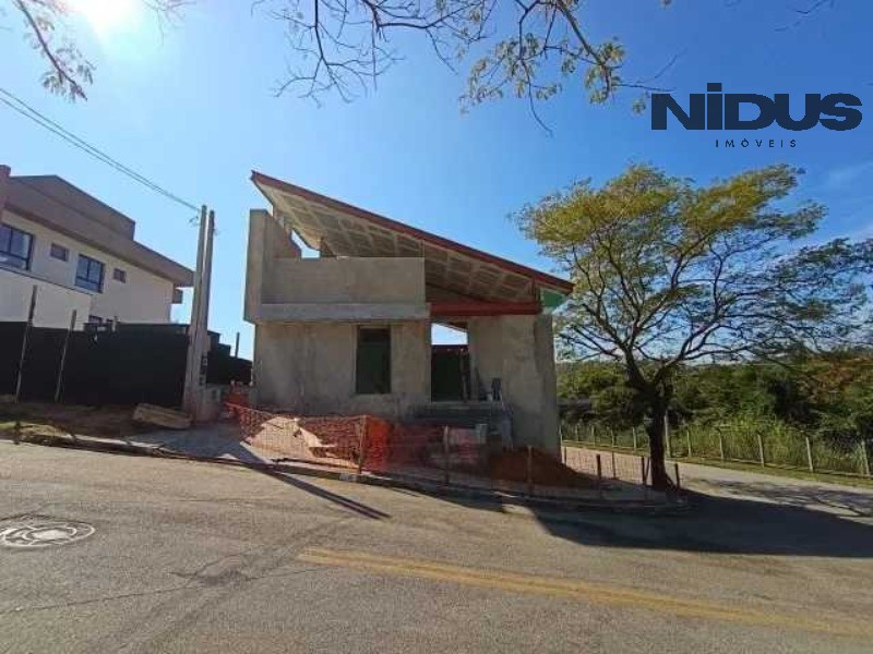 Casa, 3 quartos, 253 m² - Foto 4