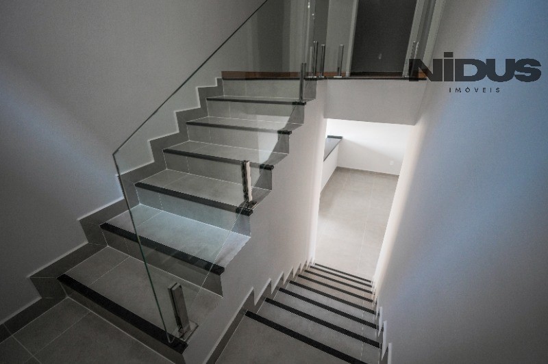 Casa, 4 quartos, 250 m² - Foto 31