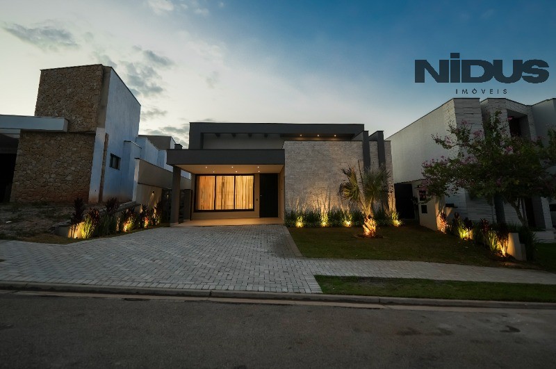 Casa, 4 quartos, 250 m² - Foto 33