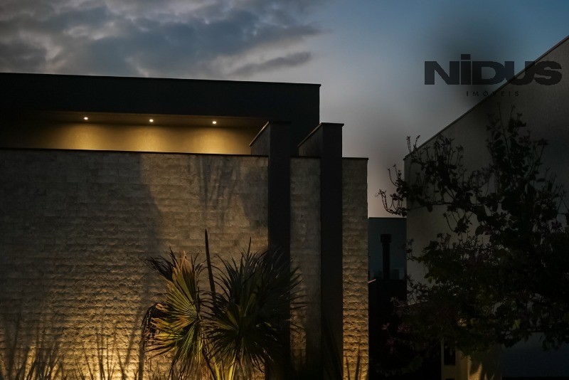 Casa, 4 quartos, 250 m² - Foto 4