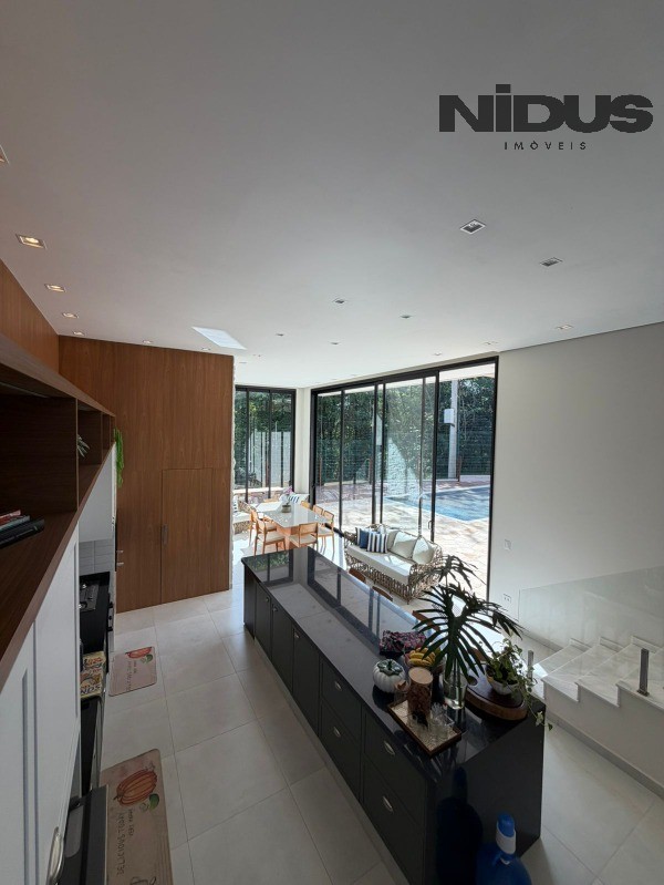 Casa, 4 quartos, 360 m² - Foto 17