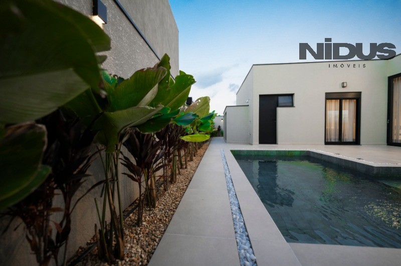 Casa, 4 quartos, 250 m² - Foto 24