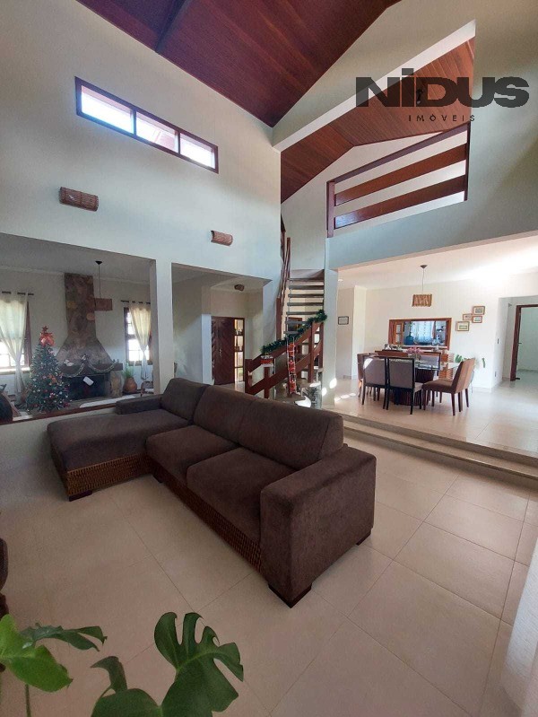 Casa, 4 quartos, 438 m² - Foto 2