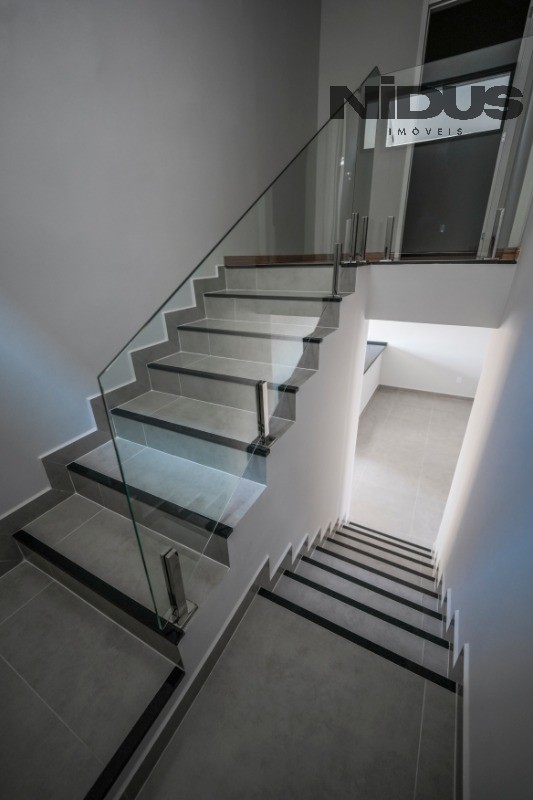 Casa, 4 quartos, 250 m² - Foto 32