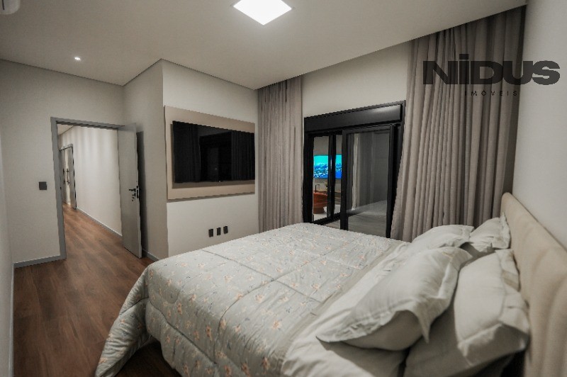 Casa, 4 quartos, 250 m² - Foto 71
