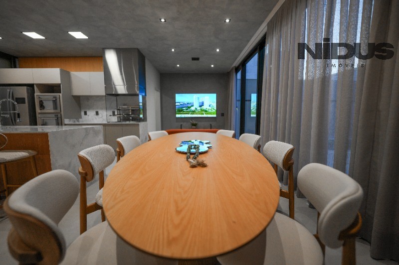 Casa, 4 quartos, 250 m² - Foto 18