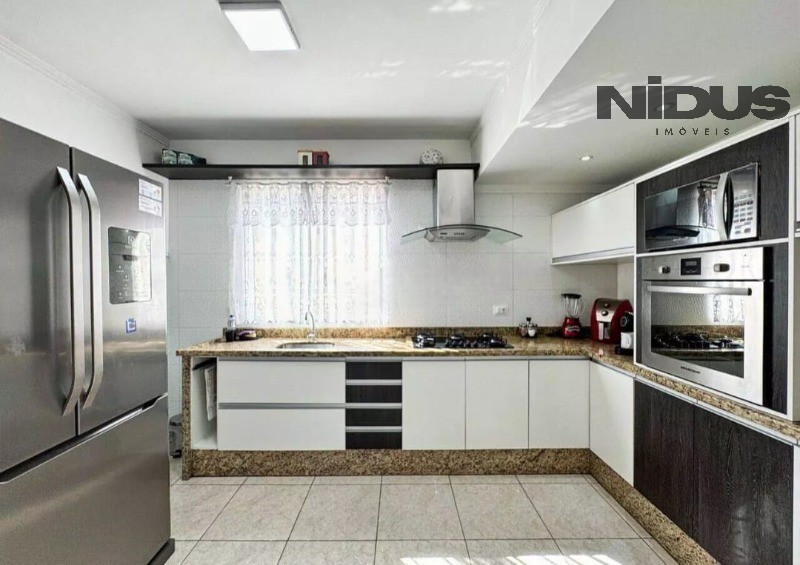Casa, 3 quartos, 200 m² - Foto 7