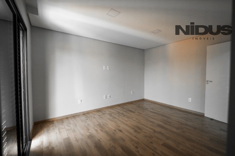 Casa, 4 quartos, 250 m² - Foto 34