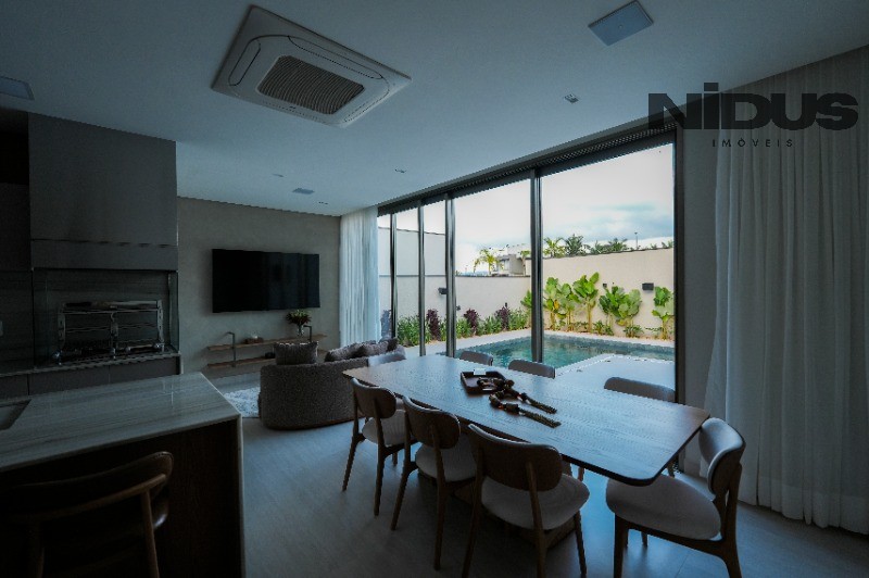 Casa, 4 quartos, 257 m² - Foto 15