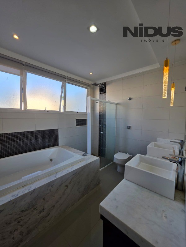 Casa, 4 quartos, 372 m² - Foto 44