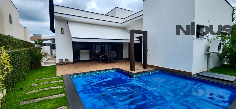 Casa, 3 quartos, 246 m² - Foto 9