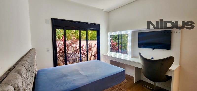 Casa, 3 quartos, 246 m² - Foto 36