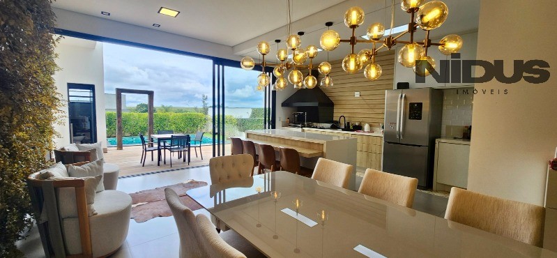Casa, 3 quartos, 246 m² - Foto 3