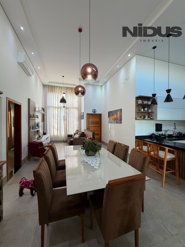 Casa, 3 quartos, 217 m² - Foto 5