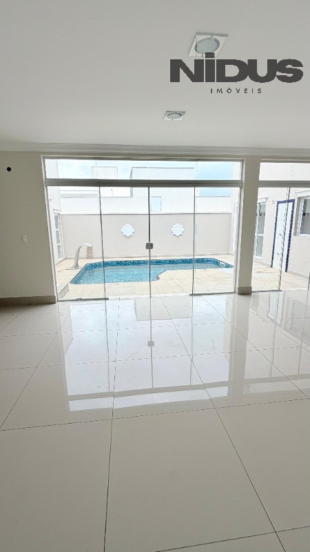 Casa, 3 quartos, 256 m² - Foto 4