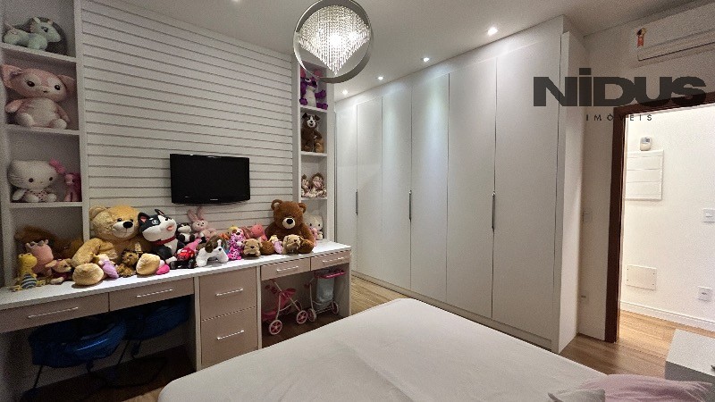 Casa, 3 quartos, 246 m² - Foto 39