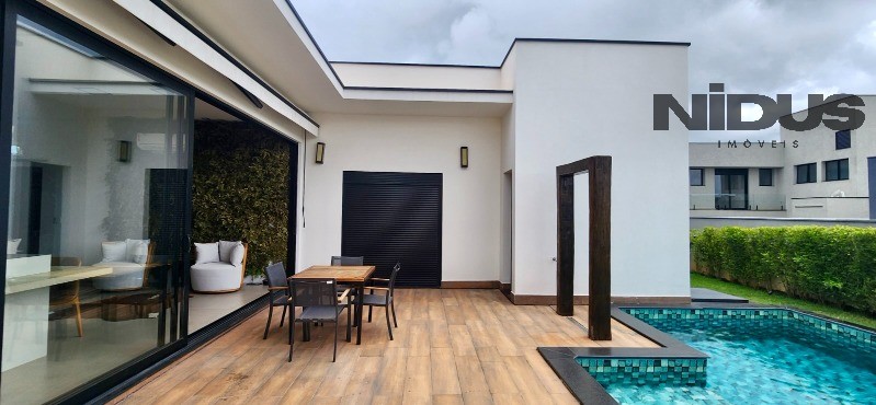 Casa, 3 quartos, 246 m² - Foto 14