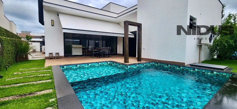 Casa, 3 quartos, 246 m² - Foto 11