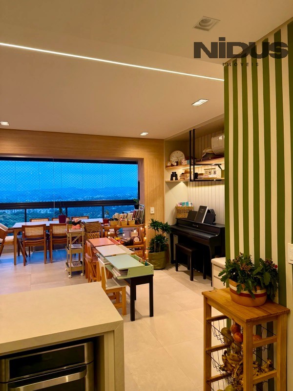 Apartamento, 3 quartos, 133 m² - Foto 2